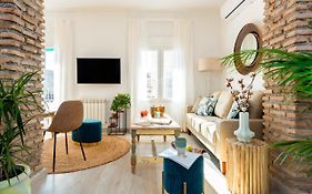 Genteel Home Mano De Hierro